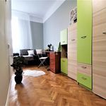 Rent 7 bedroom apartment in Kraków