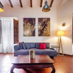 Rent 2 bedroom apartment of 110 m² in València