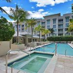 Rent 1 bedroom apartment of 725 m² in West Palm Beach
