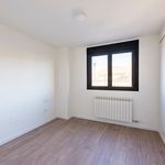 Rent 2 bedroom apartment of 54 m² in Valladolid