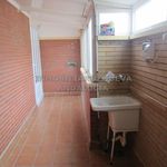 Rent 4 bedroom house of 240 m² in Almería
