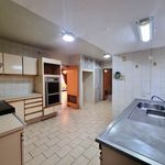 Rent 3 bedroom house of 280 m² in Guadalajara