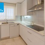 Rent 2 bedroom apartment of 92 m² in Alicante