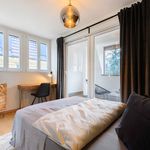 Rent a room of 112 m² in Stuttgart