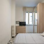 Affitto 7 camera appartamento in Milano