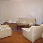 Rent 4 bedroom apartment of 165 m² in Syracuse