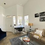 Rent 2 bedroom apartment of 101 m² in Palm Desert