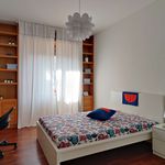 Rent a room of 145 m² in Milano
