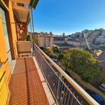Affitto 4 camera appartamento di 80 m² in Genova