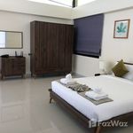 Rent 5 bedroom house of 340 m² in Phuket