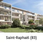 Rent 2 bedroom apartment of 53 m² in Saint-Raphaël
