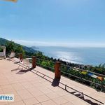 Rent 3 bedroom house of 100 m² in Alassio
