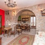 Rent 2 bedroom house of 90 m² in Marsciano