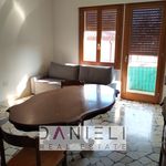 Rent 3 bedroom apartment of 115 m² in Padova