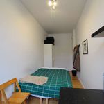 Louez une chambre de 100 m² à Etterbeek