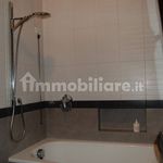 Rent 4 bedroom apartment of 91 m² in Modena