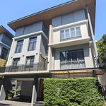 Rent 5 bedroom house of 480 m² in Bangkok