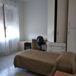 Affitto 4 camera appartamento di 110 m² in Teramo