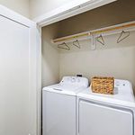 Rent 1 bedroom apartment of 82 m² in Texas