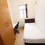 Rent 6 bedroom apartment in Isleworth