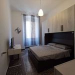 Rent a room in Genova