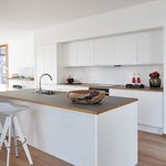 Rent 3 bedroom apartment of 152 m² in Hellerup