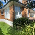 Rent 3 bedroom house of 718 m² in Auckland