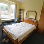 Rent 5 bedroom house in  Livingstone Road - Portswood
