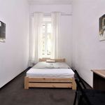 Rent a room of 140 m² in Kraków