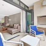 Rent 2 bedroom apartment of 118 m² in Johannesburg