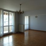 Appartement de 66 m² avec 4 chambre(s) en location à Chambéry