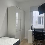 Rent 4 bedroom apartment of 100 m² in Salamanca