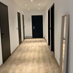 Huur 2 slaapkamer appartement van 165 m² in Bruxelles