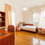 Rent 3 bedroom house of 199 m² in Kolymvari
