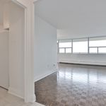 Appartement de 731 m² avec 1 chambre(s) en location à Toronto