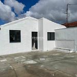 Rent 2 bedroom house of 75 m² in Castêlo da Maia