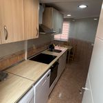 Rent 3 bedroom apartment in Malaga