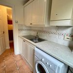 Rent 4 bedroom flat in Waltham Cross