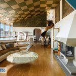 Affitto 6 camera appartamento di 300 m² in Firenze