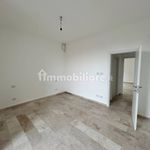 Affitto 3 camera appartamento di 102 m² in Seregno