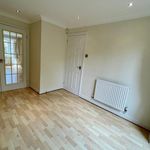Rent 4 bedroom apartment in Waltham Cross