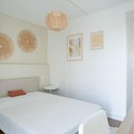 Rent 5 bedroom apartment of 79 m² in Pessac