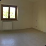 Affitto 2 camera appartamento di 75 m² in Bracciano