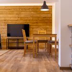Pronajměte si 1 ložnic/e byt o rozloze 50 m² v Chlum