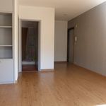 Rent 1 bedroom apartment of 30 m² in Rodez