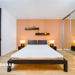 Rent 3 bedroom apartment of 90 m² in Kraków