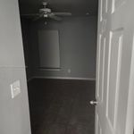 Rent 3 bedroom apartment in Cape Coral