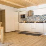 Rent 3 bedroom house of 400 m² in Costa da Caparica