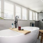 Huur 5 slaapkamer appartement van 200 m² in Stein