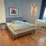 Rent a room of 120 m² in berlin